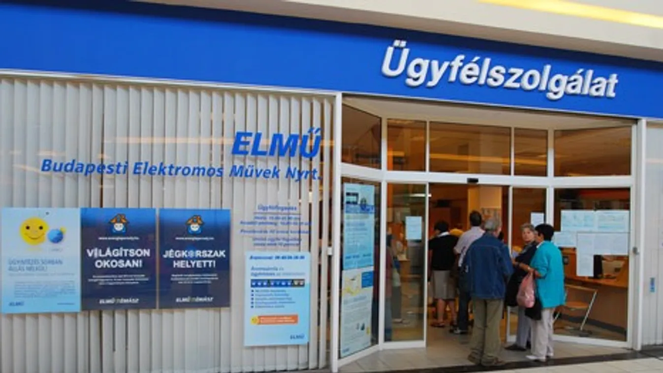 Nahát, működik! Nő gyerekkel az ELMŰ-FŐGÁZ ügyfélszolgálaton