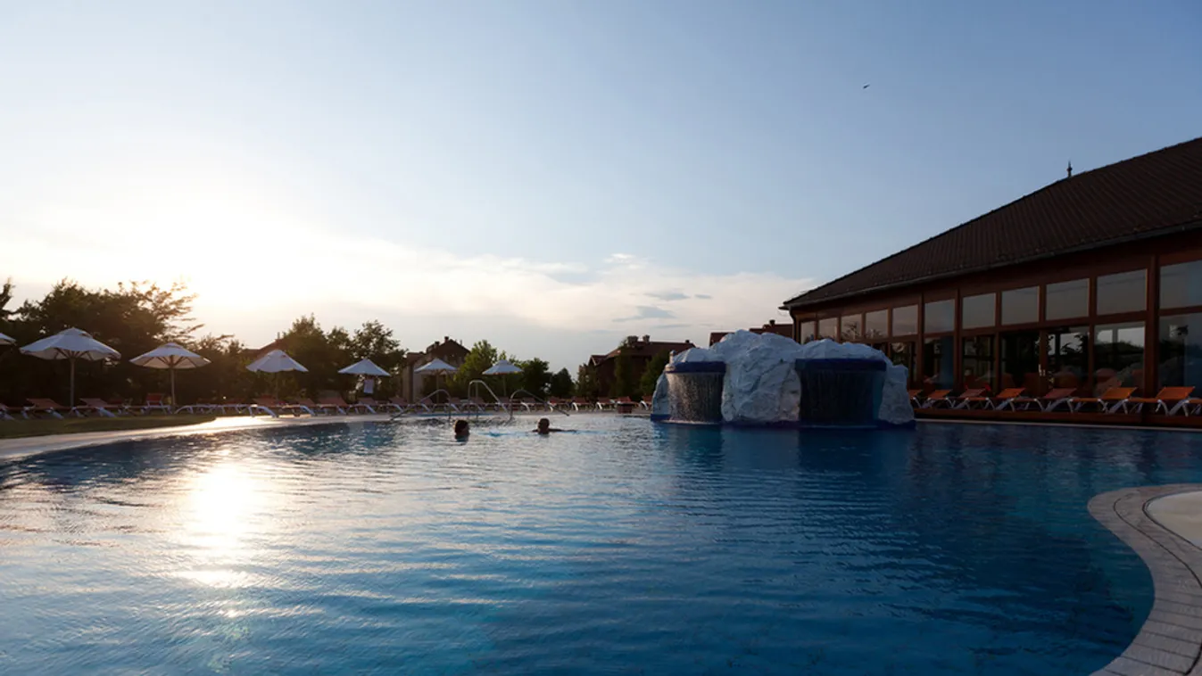 Meztelen szauna és all inclusive mulatság Bükfürdőn