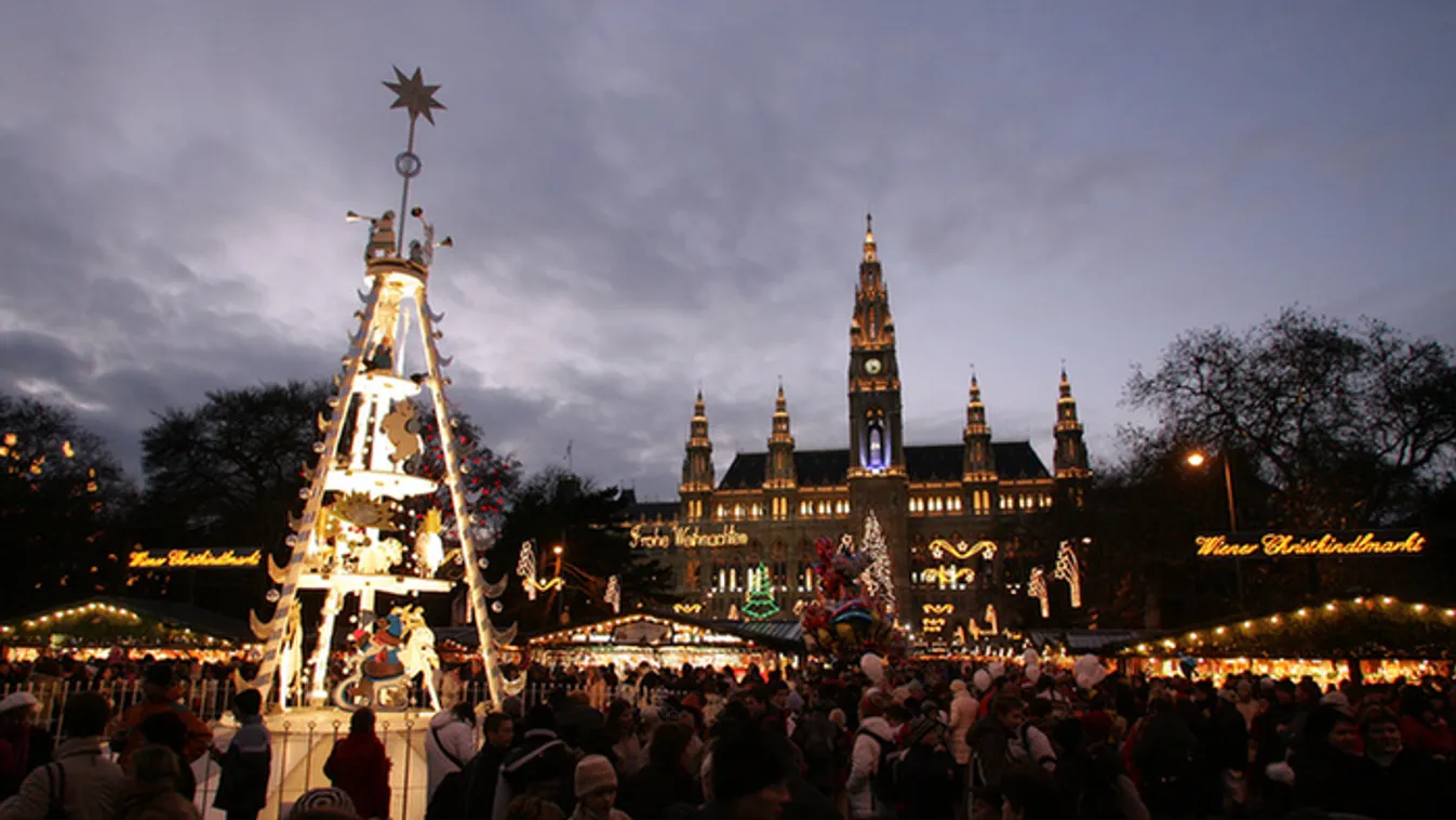 Advent kastélykertben, óvárosban, jégpályán