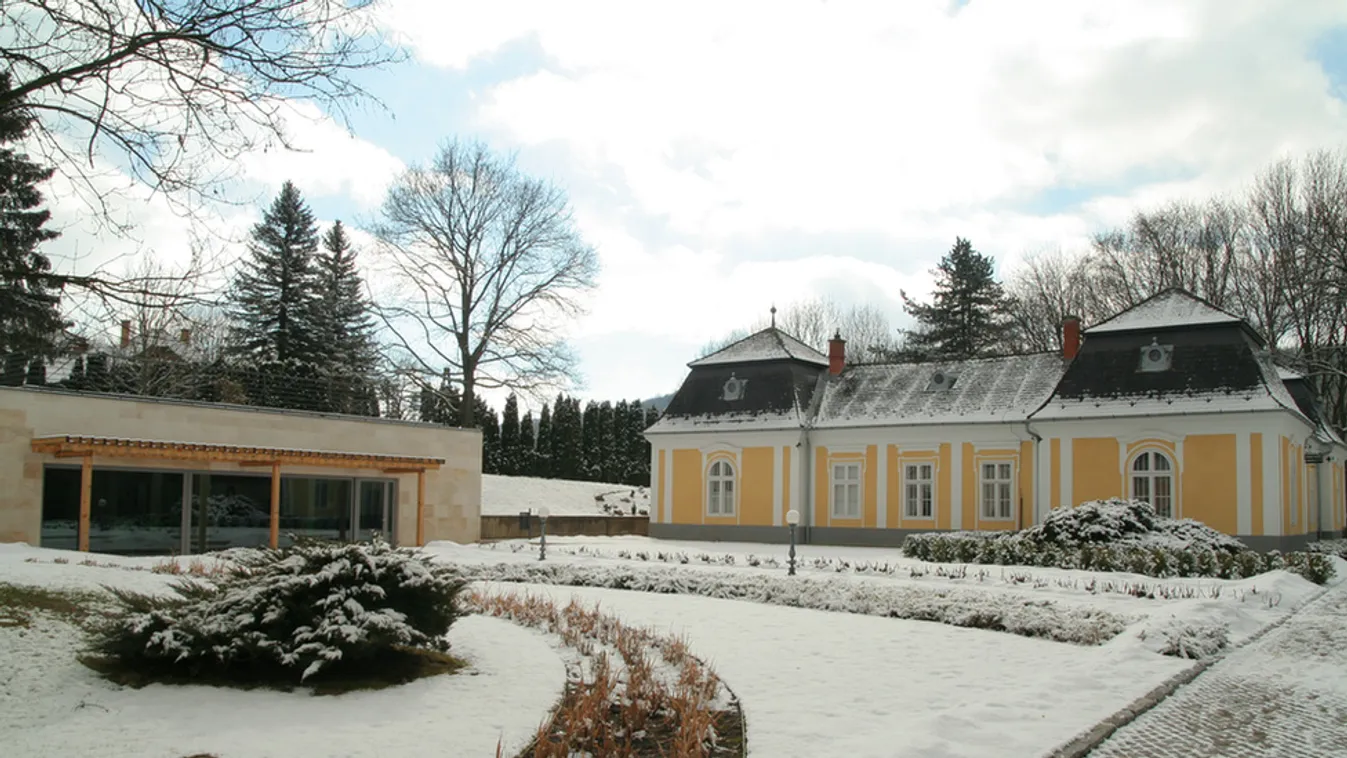 Alsópetény