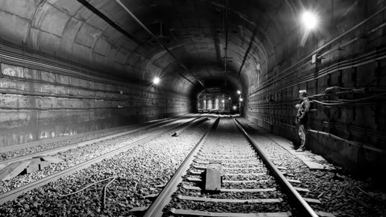 Elhagyatott metróállomáson csatangolni