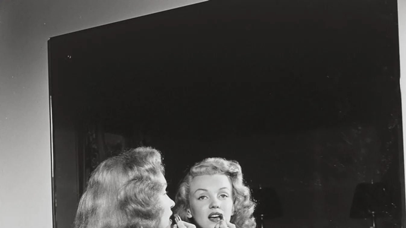 Marilyn Monroe-kiállítás a prágai Hradzsinban