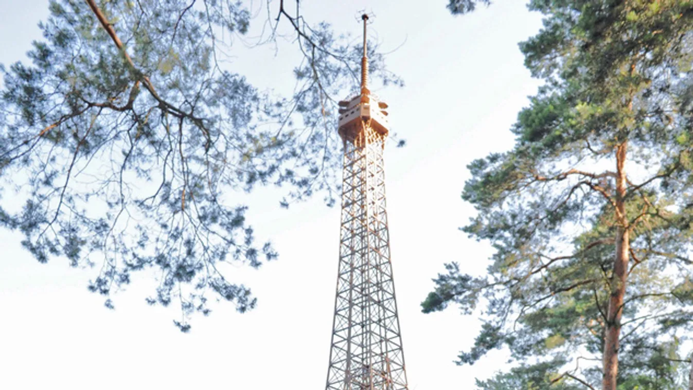10 évig készült a mini Eiffel-torony