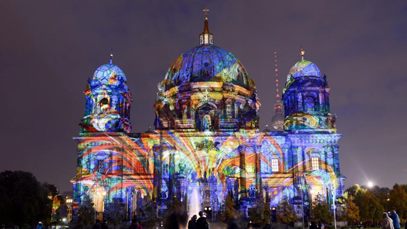 A világ legnagyobb fényfesztiválja Berlinben