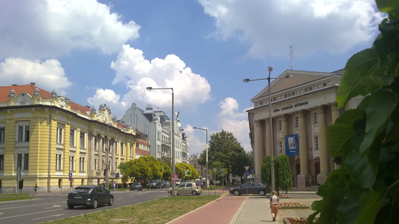 Özönlenek a turisták Nyíregyházára