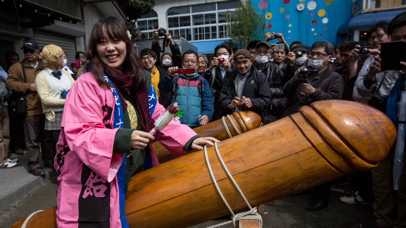 Kíváncsi, milyen egy japán falloszfesztivál?