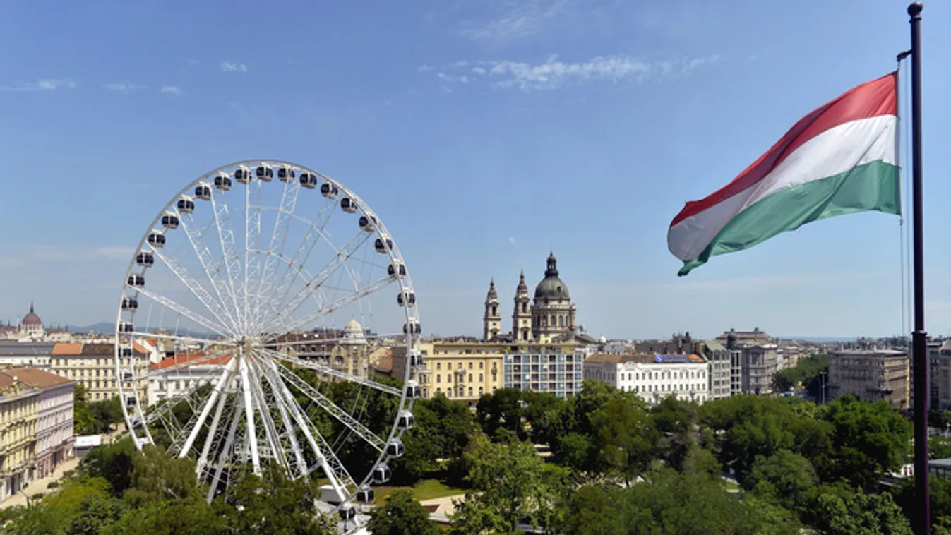 Már forog a Sziget Eye az Erzsébet téren