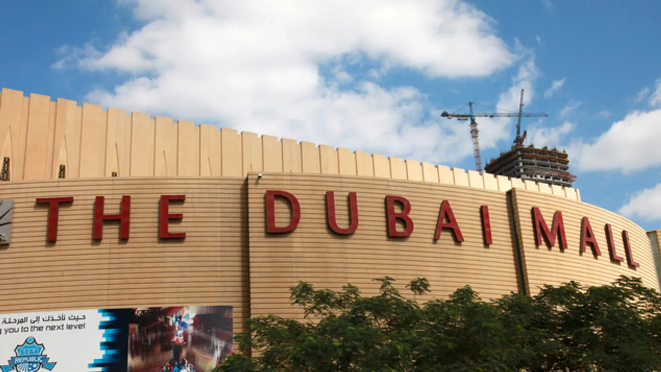 Dubajban építik a világ legnagyobb plázáját