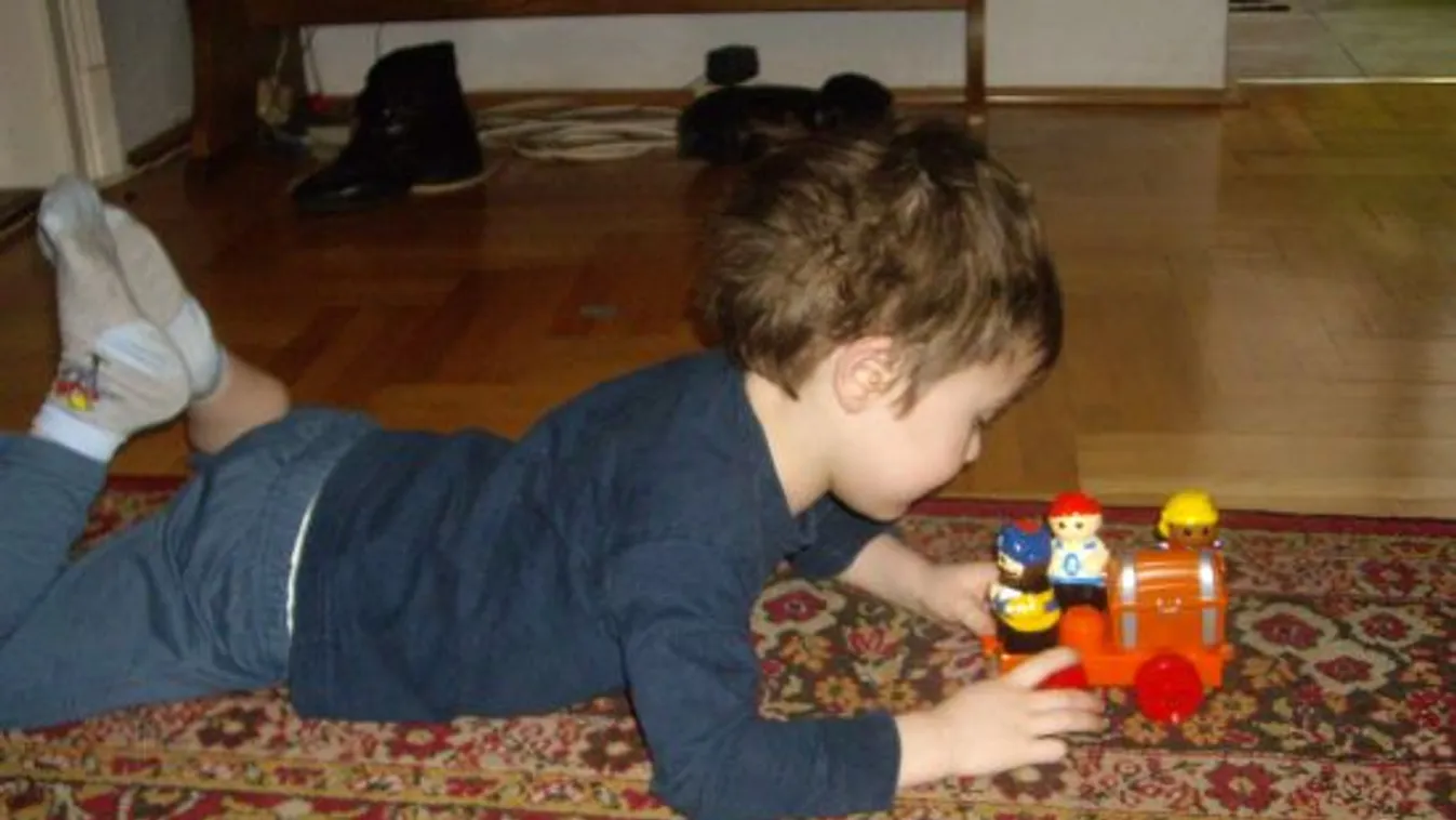 „Még” helyett „elég” – a gyerekszobában is, avagy csak fából ne legyen!