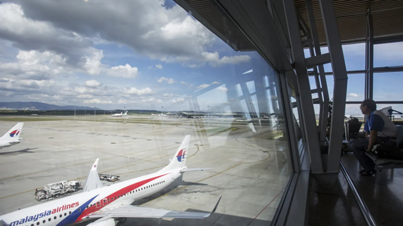 Mi az, amit mindenképp megtenne halála előtt? - Kérdezi játékában a Malaysia Airlines