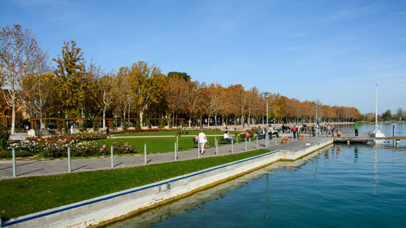 Pajzán versek a Balaton-parton