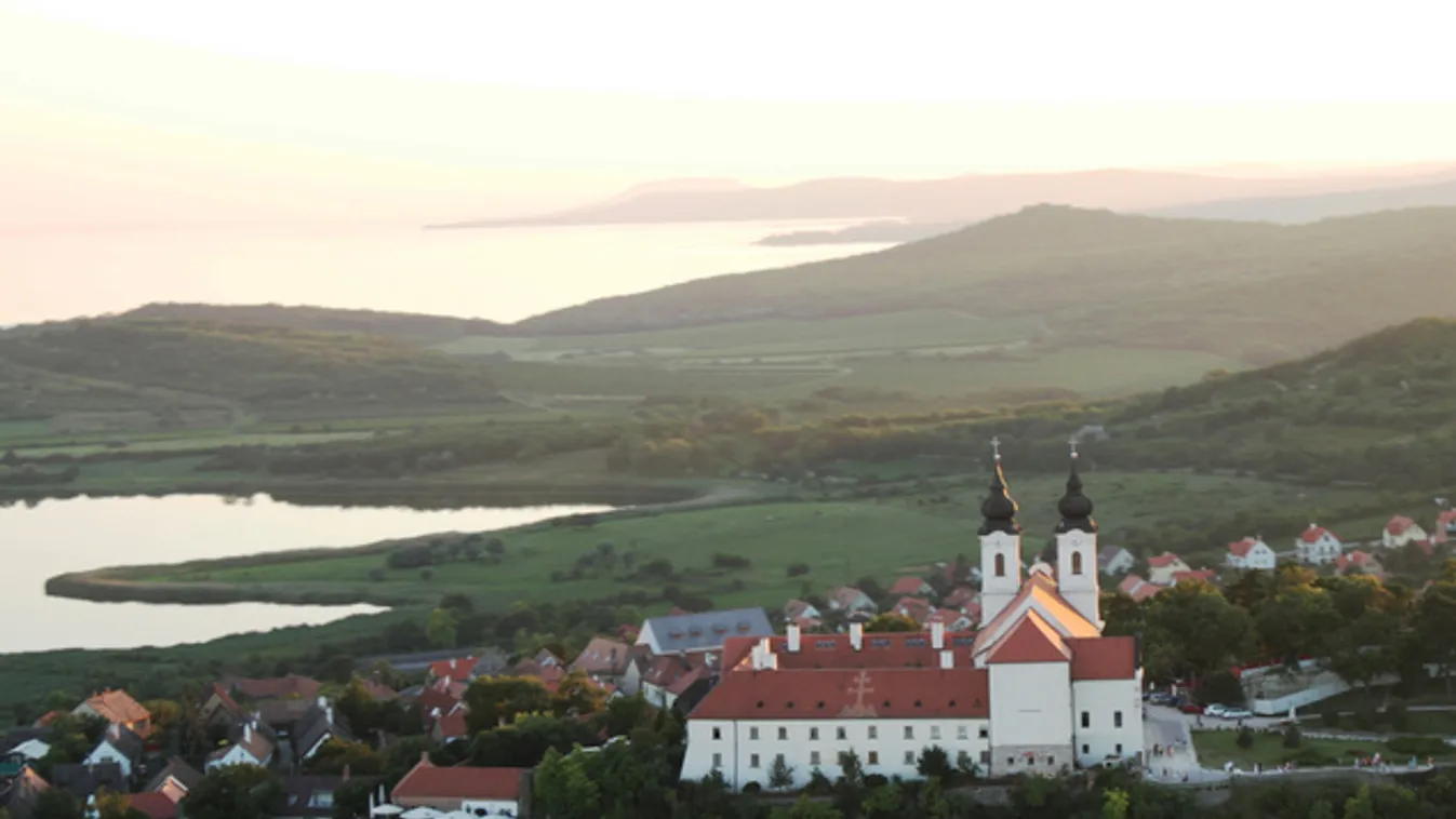 Húsvétra megújul a Tihanyi Bencés Apátság