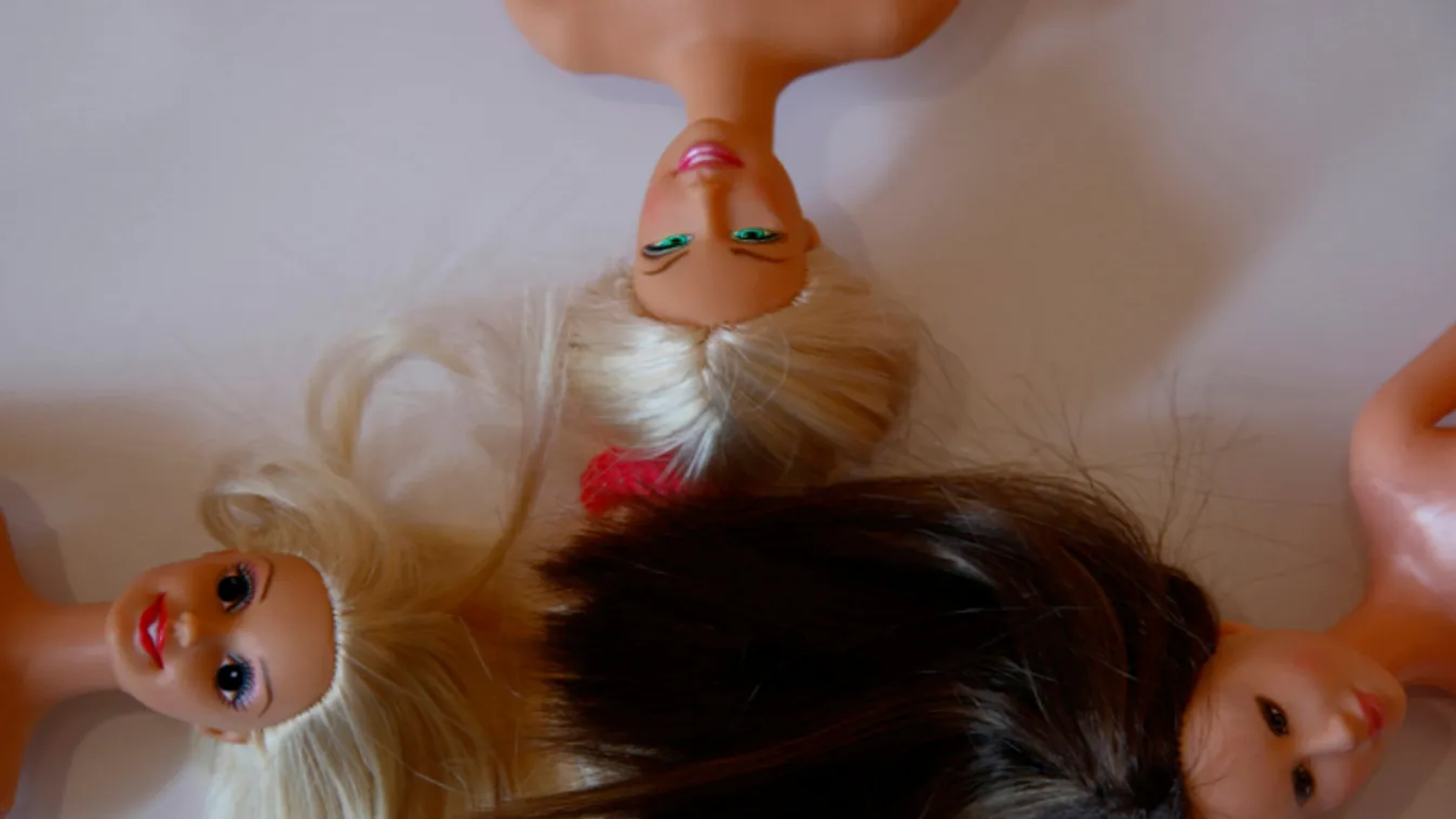 A Barbie babáknak befellegzett?