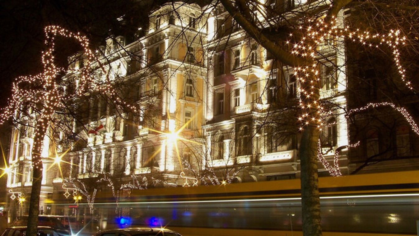 https://cdn.borsonline.hu/2015/01/dkZR5YXb2Q-h0fiW5bAkSk8OML6Pg9dPgSfZf_ibzWw/fill/1347/758/no/1/aHR0cHM6Ly9jbXNjZG4uYXBwLmNvbnRlbnQucHJpdmF0ZS9jb250ZW50LzUwY2VkMzAzZGRhYjQ0Zjc4MzgyODAwYzU2MjE5YzE0.jpg
