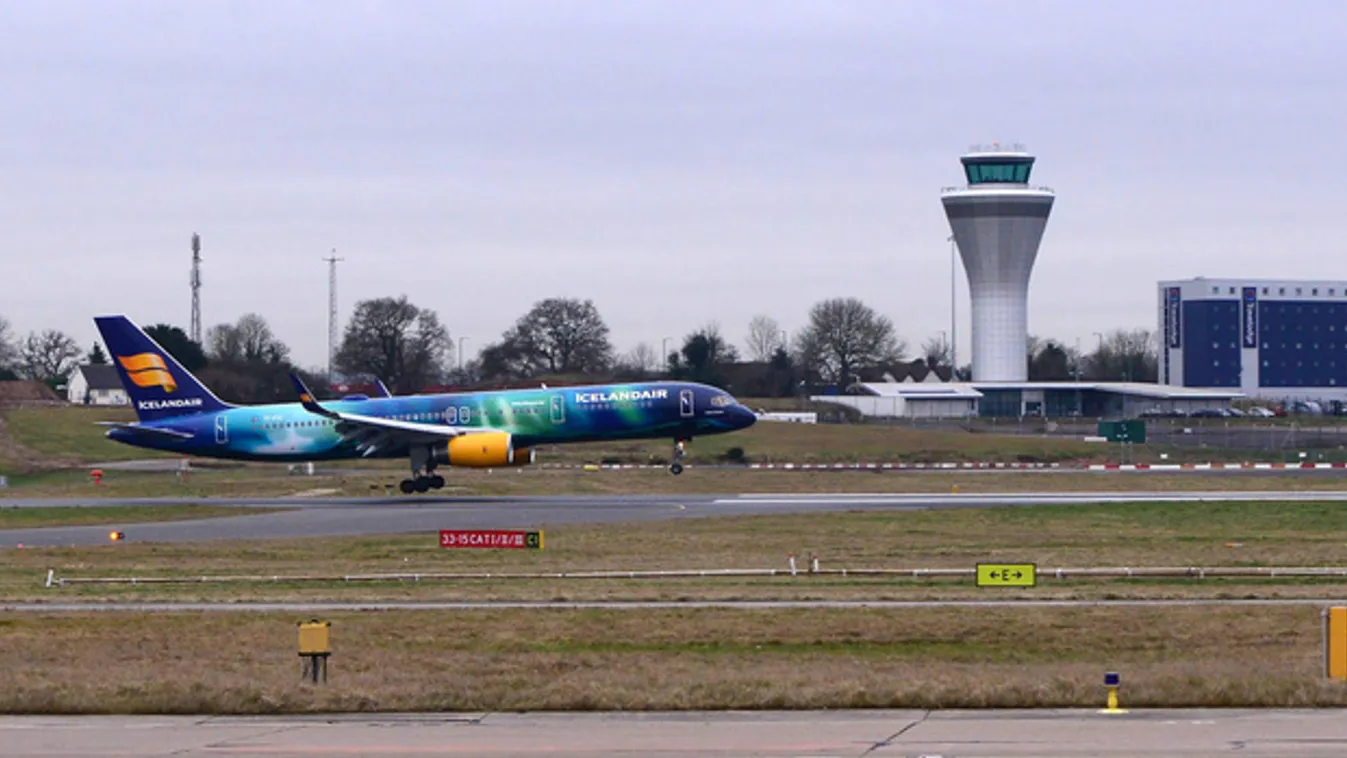 Sarki fényben röpít az Icelandair
