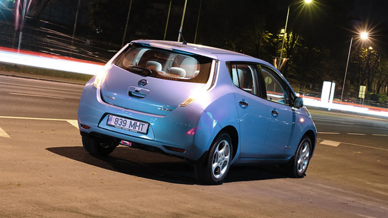 Rendeljen elektromos autót és utazzon ingyen az Uberrel