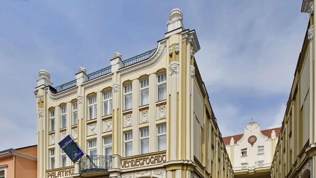 Százéves a Pécs jelképévé vált szálloda