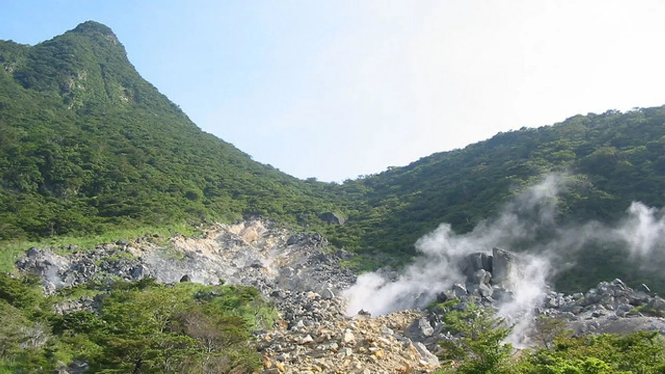 Vulkánkitörés fenyegeti Japán híres turistahelyét