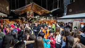 Korlátozhatják a turisták számát Barcelonában?