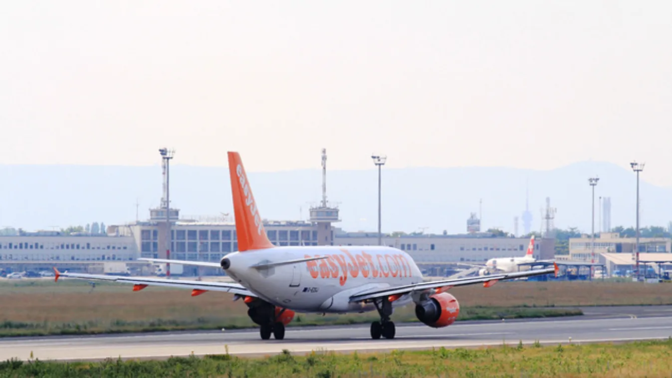 Hőségriadó és vízosztás Ferihegyen