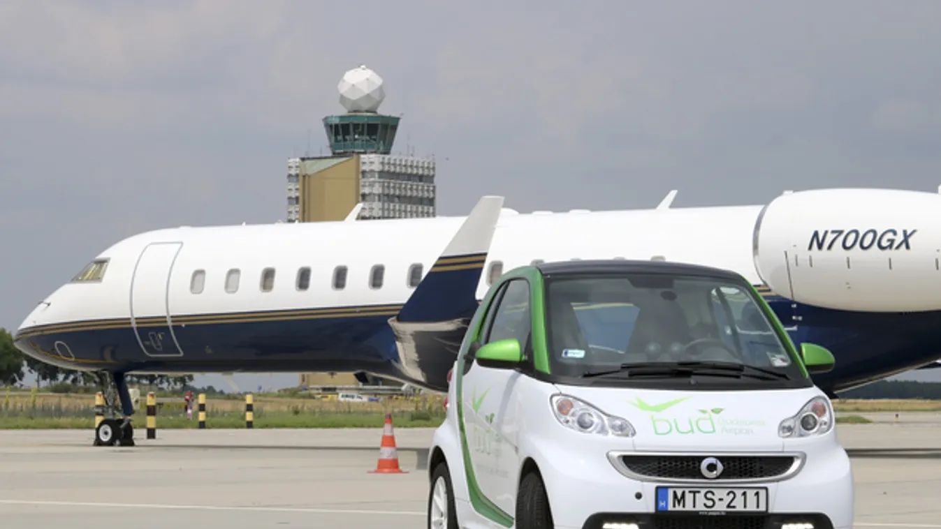 Megjelent az első elektromos kisautó Ferihegyen