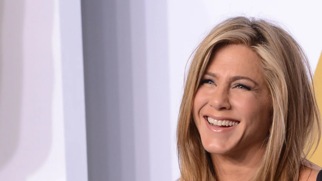 Több mint egymilliárdot keres Jennifer Aniston az Emirates új arcaként