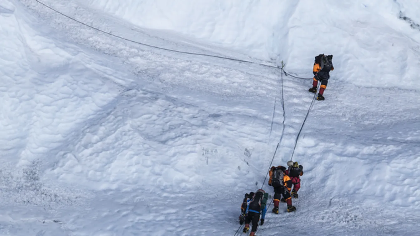 Újra megmászható a Mount Everest