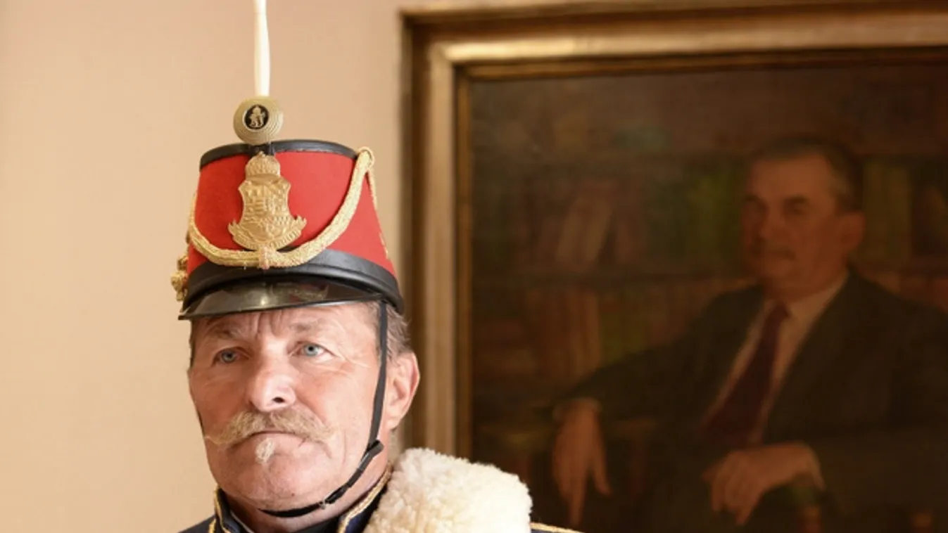 Huszárok szállják meg Nyíregyházát