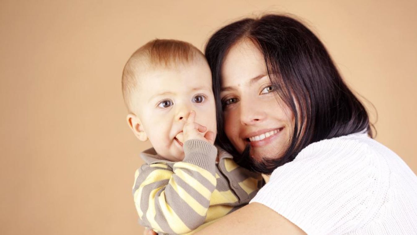 https://cdn.borsonline.hu/2015/10/GnHs3BHNQNK1Jyrlb3CV9cmzFuBsRxZ44seqnCwkpiM/fill/1347/758/no/1/aHR0cHM6Ly9jbXNjZG4uYXBwLmNvbnRlbnQucHJpdmF0ZS9jb250ZW50LzkzMzBkM2YzOWQ1YjQyNmJiOGY4MGMzNGI1NmUxMGIz.jpg