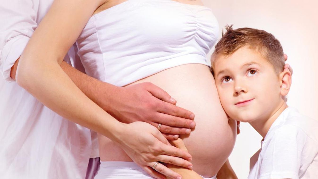 https://cdn.borsonline.hu/2015/11/5mZVh8VxXuboIBh5ei2LqgDfP9UO-MPAvgIi-ivAvFU/fill/1347/758/no/1/aHR0cHM6Ly9jbXNjZG4uYXBwLmNvbnRlbnQucHJpdmF0ZS9jb250ZW50L2FhY2NhZmE0Y2I2YzQxNThhYWE2MmUzM2I5ODEzMWFi.jpg