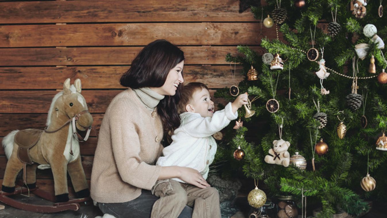 https://cdn.borsonline.hu/2015/12/ZXnJ2oQtlK-Pi_0NLY_1Hsh595ur1GKWkmg1j3nAF3M/fill/1347/758/no/1/aHR0cHM6Ly9jbXNjZG4uYXBwLmNvbnRlbnQucHJpdmF0ZS9jb250ZW50L2FhODY4OTk5Y2Q5ZDQzNWM5N2EzODkwYjBhMzJiMmJj.jpg