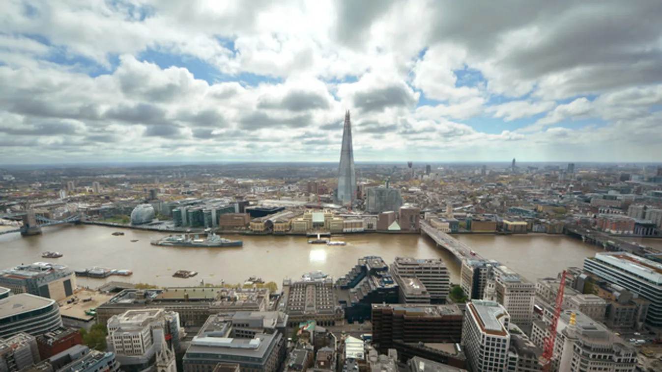 London rátesz még egy lapáttal