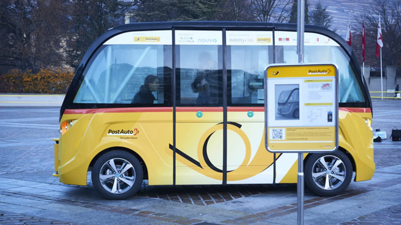 Tavasztól vezető nélküli buszok járnak Svájcban