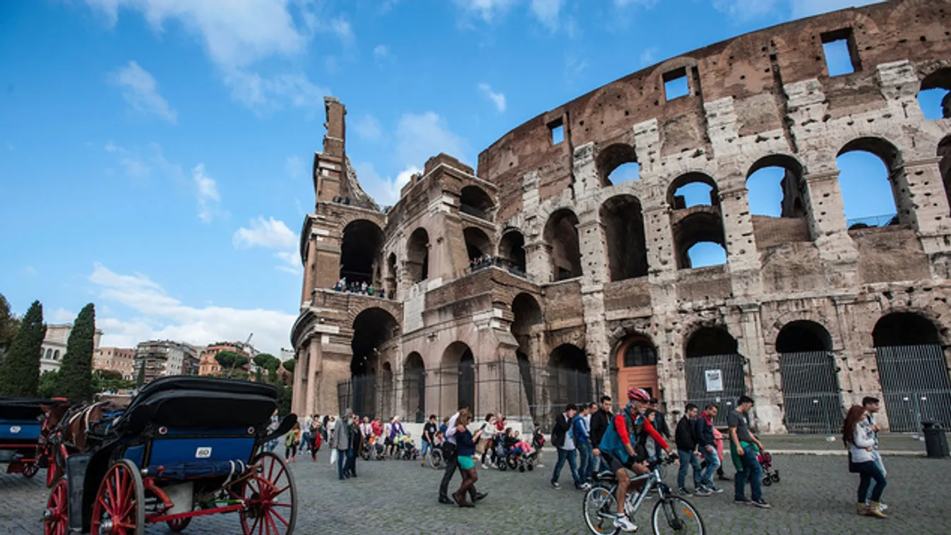 Kínai Nagy Fal és Colosseum: ezek miatt utaztak a legtöbben
