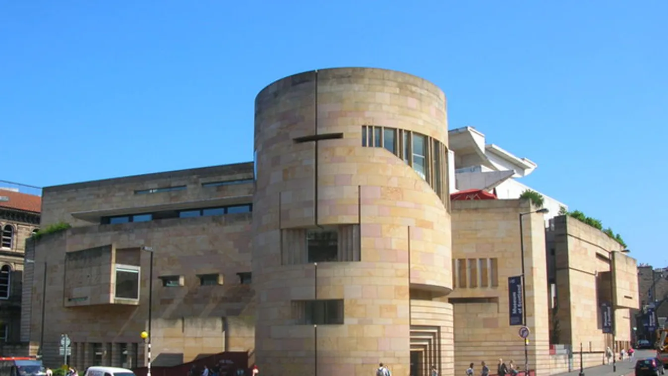 200 éves utazószettet állít ki a Skót Nemzeti Múzeum