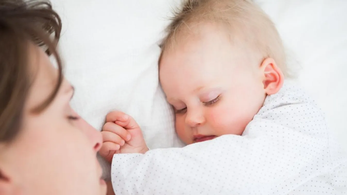 Titkolják az anyák, ha velük alszik a babájuk