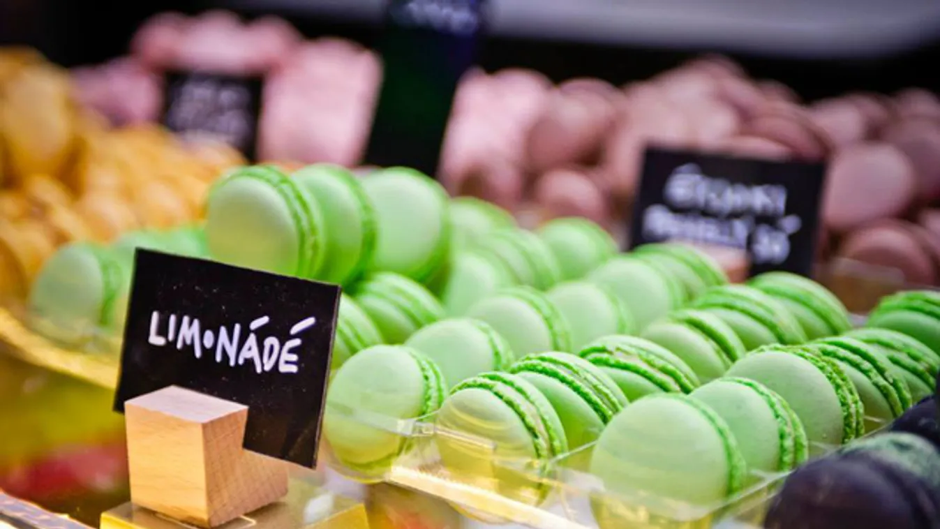 A trükkös varázskastély és ezer színes macaron hétvégéje