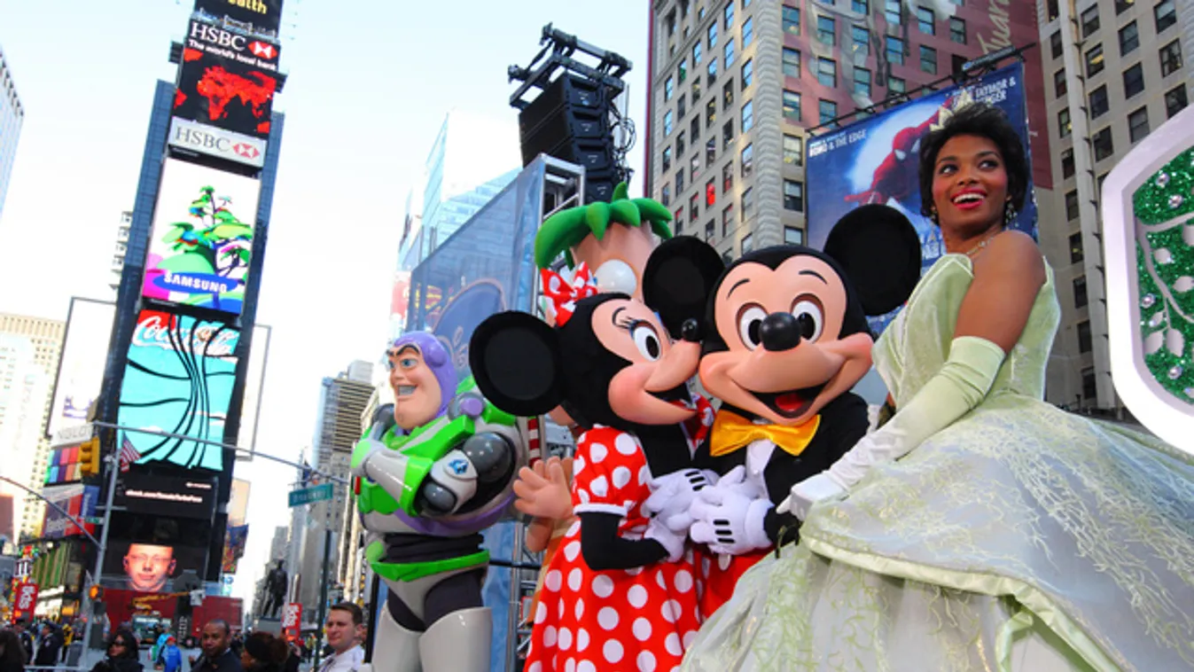 Törvényt hoztak a Times Square elkanászodott mesefiguráinak megregulázására