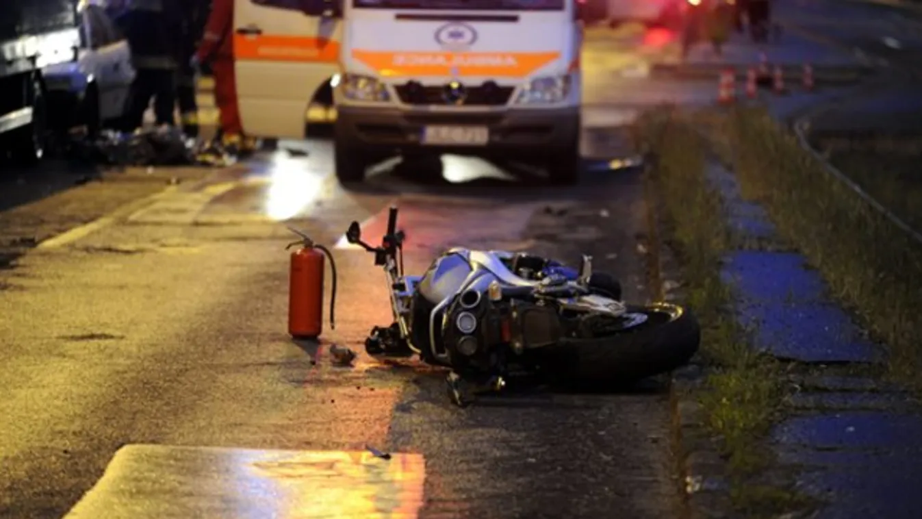Szörnyű balesetben halt meg egy motoros Budapesten