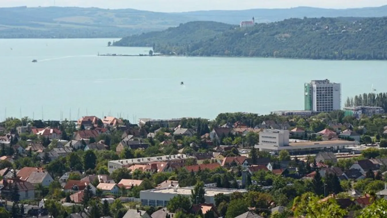 Durva: ennyit kell a Balatonnál kiperkálni egy átlag nyaralóért