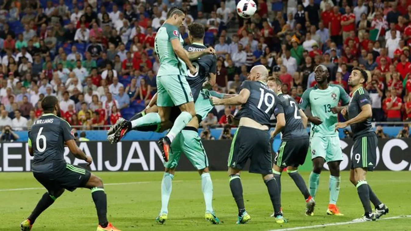 Nagyobbat ugrik CR7, mint sok kosaras