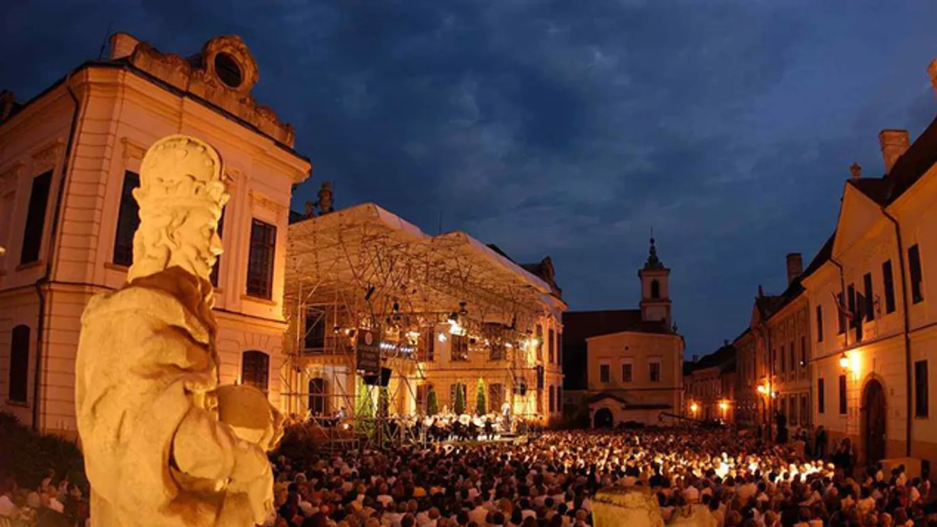 Világsztárokkal és borokkal vár a VeszprémFest
