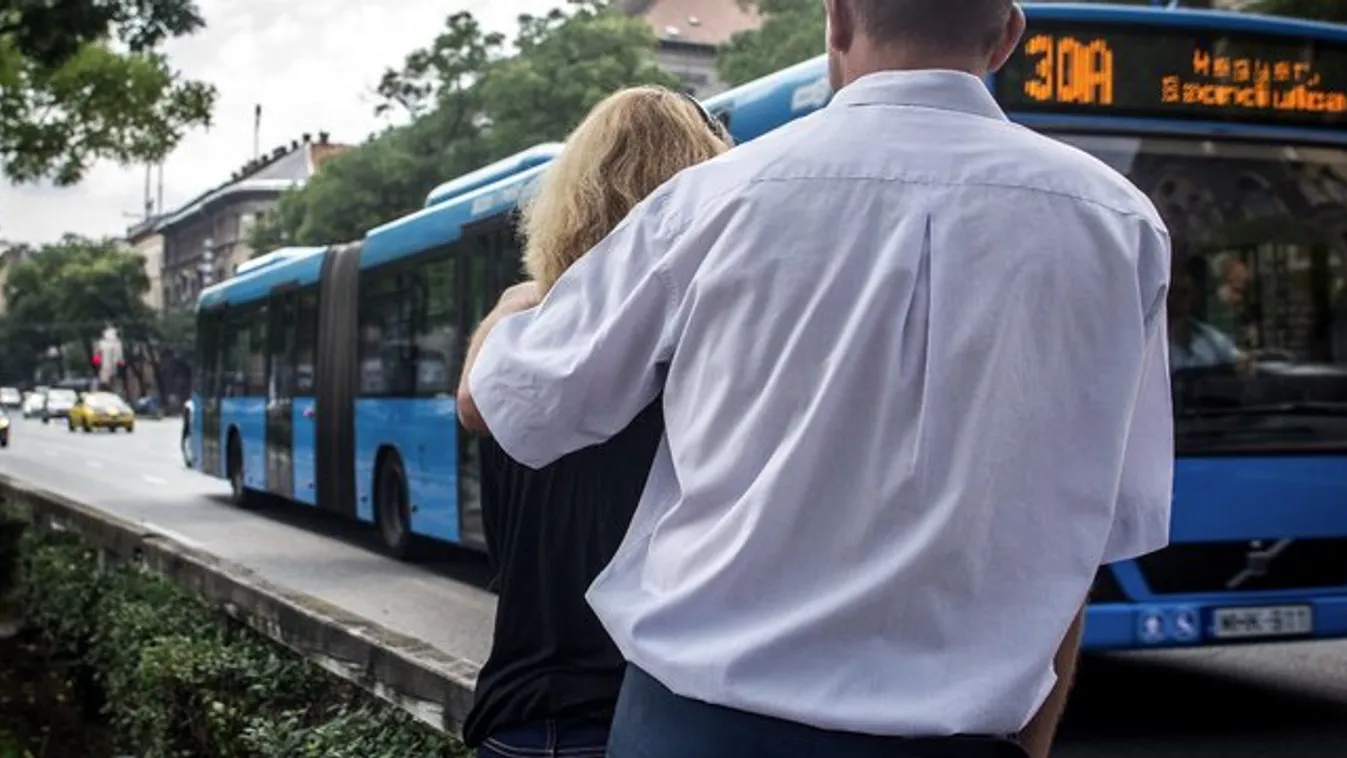 „Szexeltetek már busz­sofőrrel?” – vezetőkre utaznak a vonalcicák