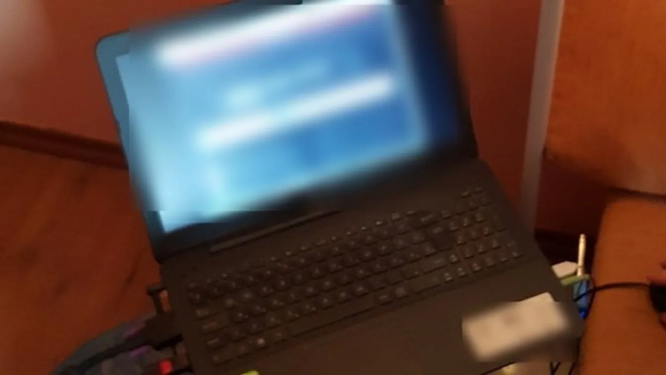 A szülő is tehet a gyerek internetfüggőségéről
