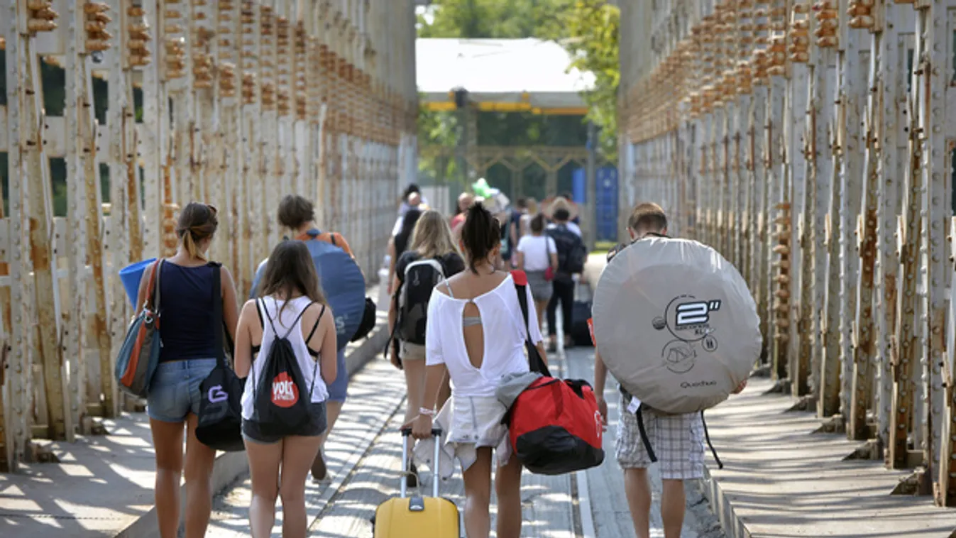 Így utazhat féláron a Szigetre