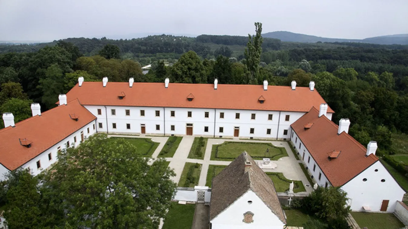 Majkon megtudja, mennyit ittak régen a szerzetesek