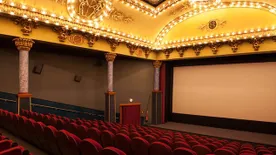 Magyar filmekkel ünnepel a 90 éves Puskin mozi