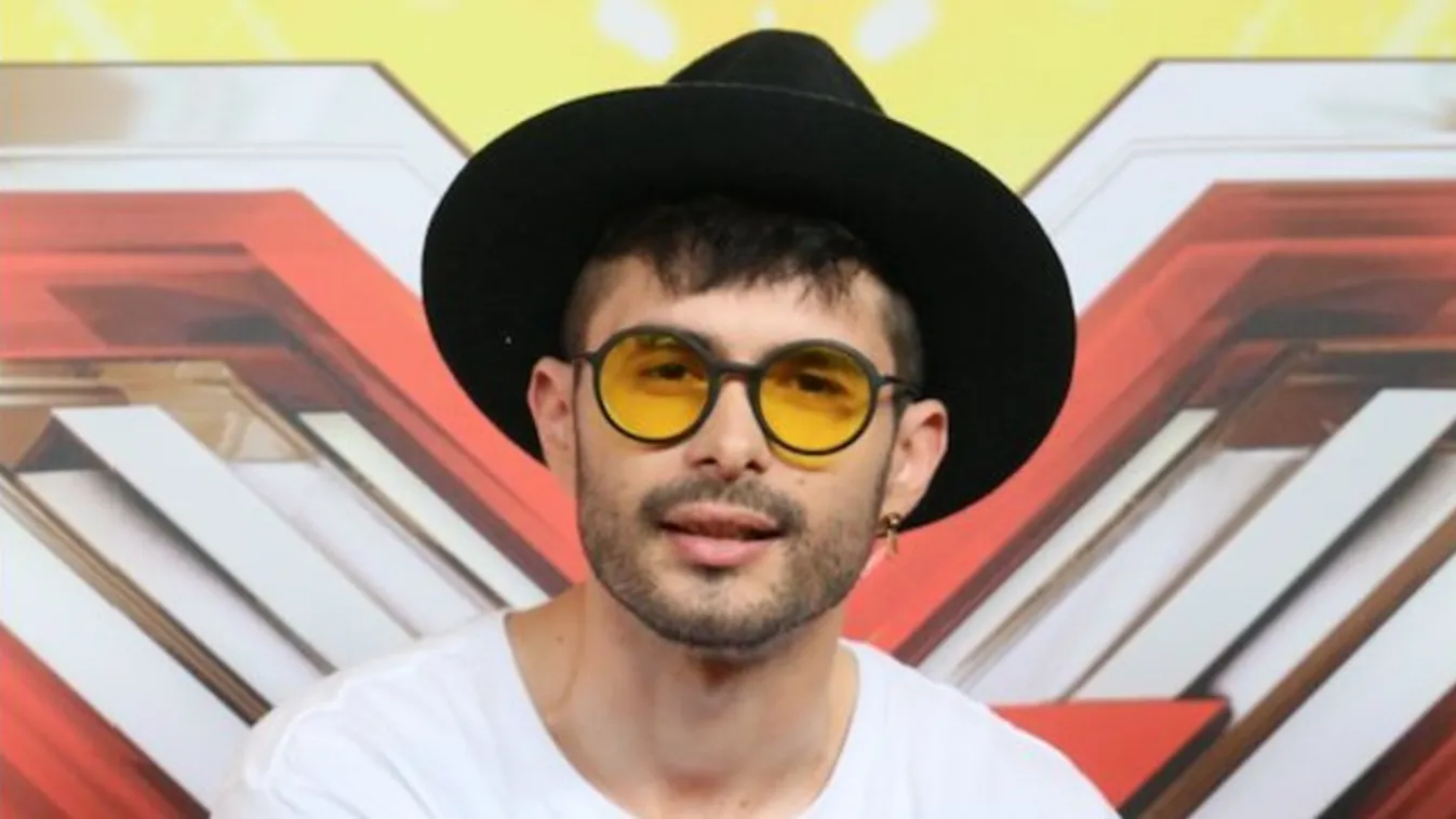 ByeAlex bugyiig sírná magát