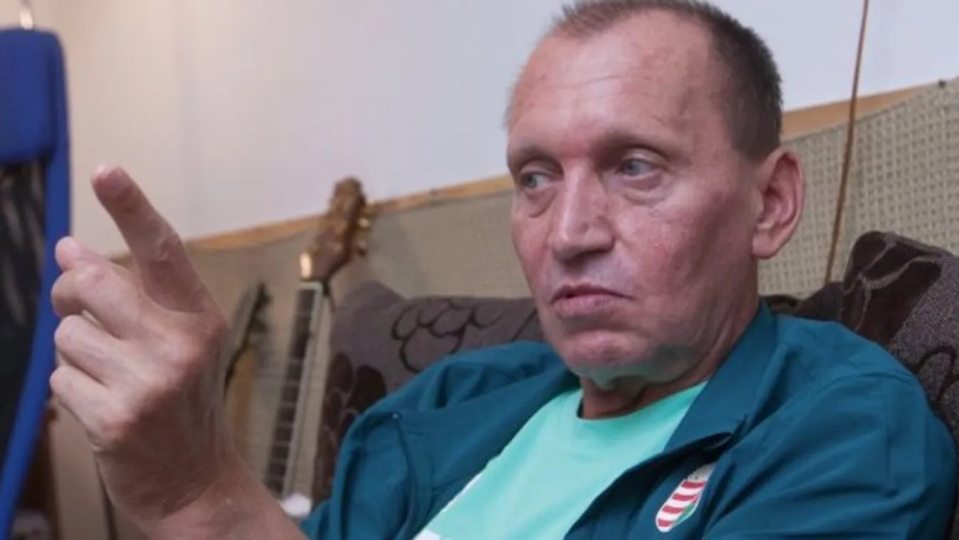 Széles: Edzőnek jelentkeztem Katinkáékhoz