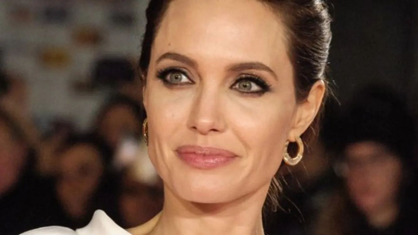 Angelina Jolie-nál maradnak a gyerekek